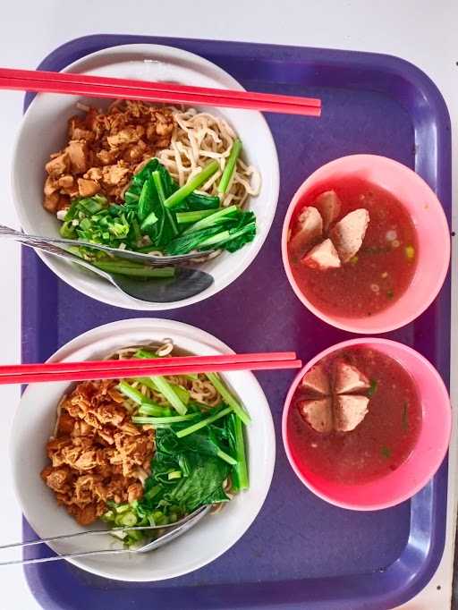 Bakso & Mie Ayam Tuman 2 (Kedaung Barat) 1