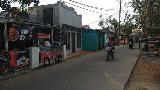 Warung Jajanan Ibu Wira 2