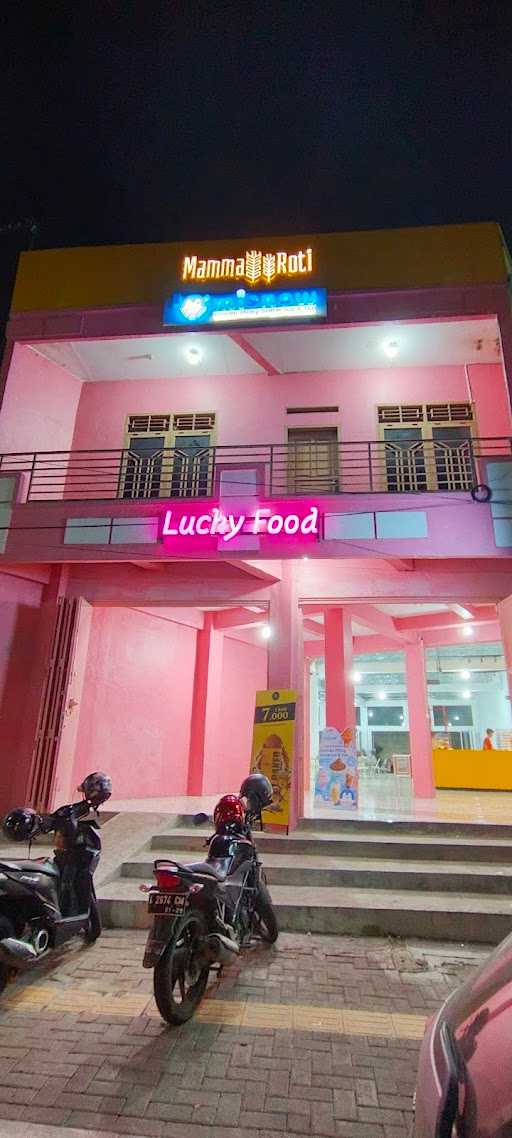 Lucky Food Serang 7