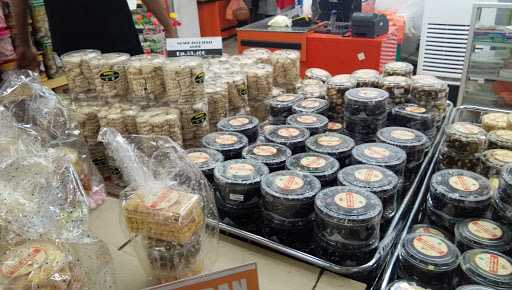 Aneka Swalayan Supermarket Pasar Lama 8