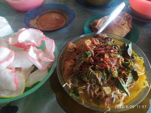 Gado Gado & Laksa Ibu Ai 8