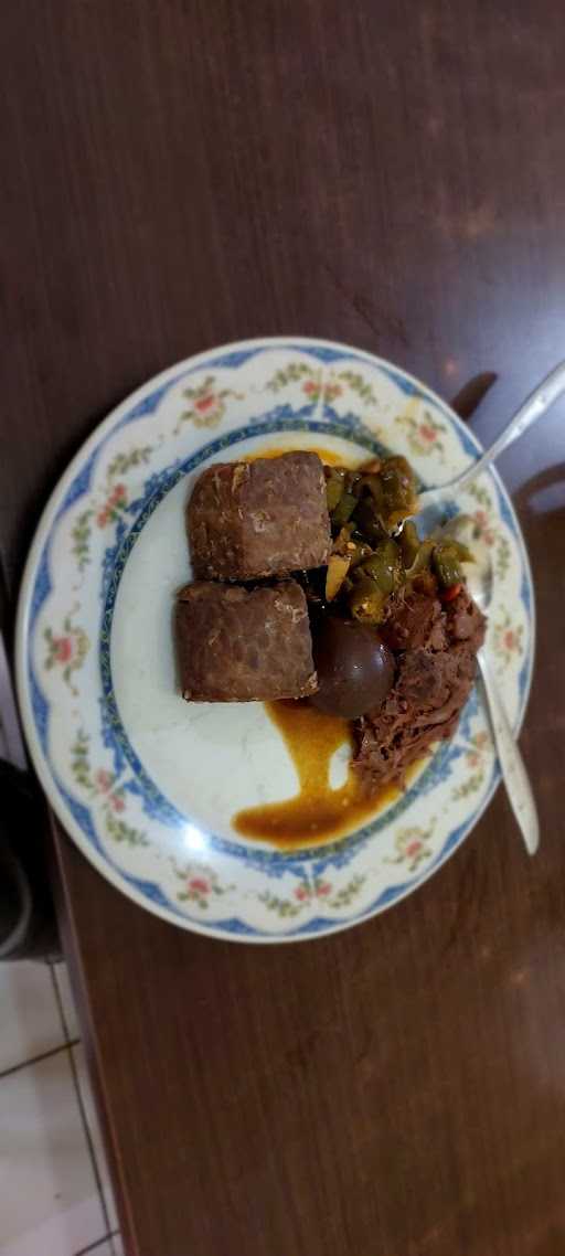 Gudeg Yogya Ibu Sumilah Ciceri 6