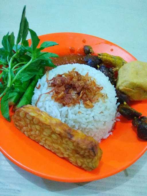 Nasi Uduk Ayam Goreng Mas Jimok 4