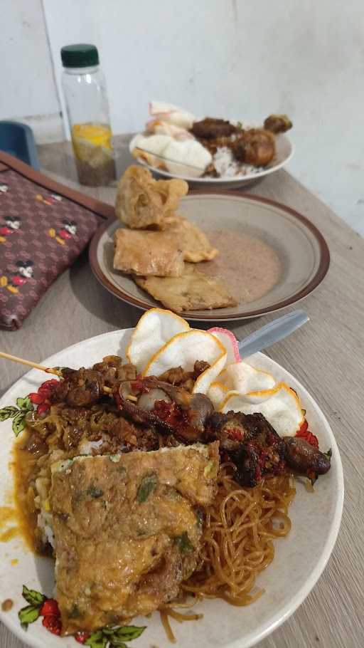 Nasi Uduk Ibu Mail 6