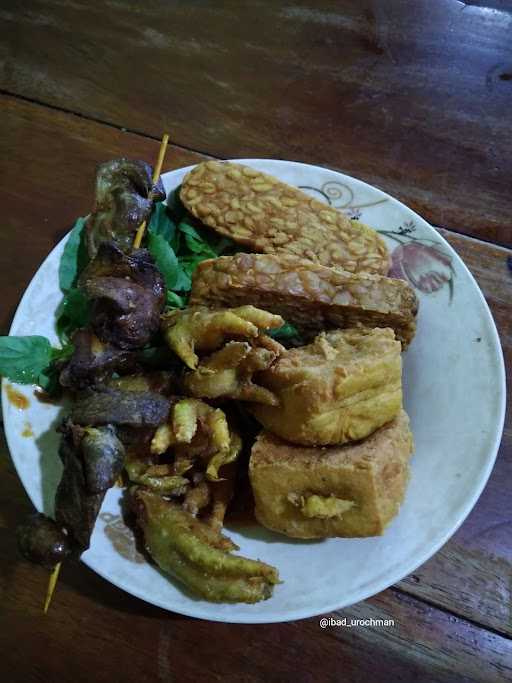 Pecel Lele Bunderan Ciceri 9