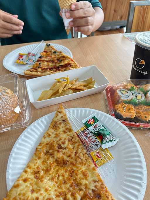 Pizza Cheese & Dough Serang 1