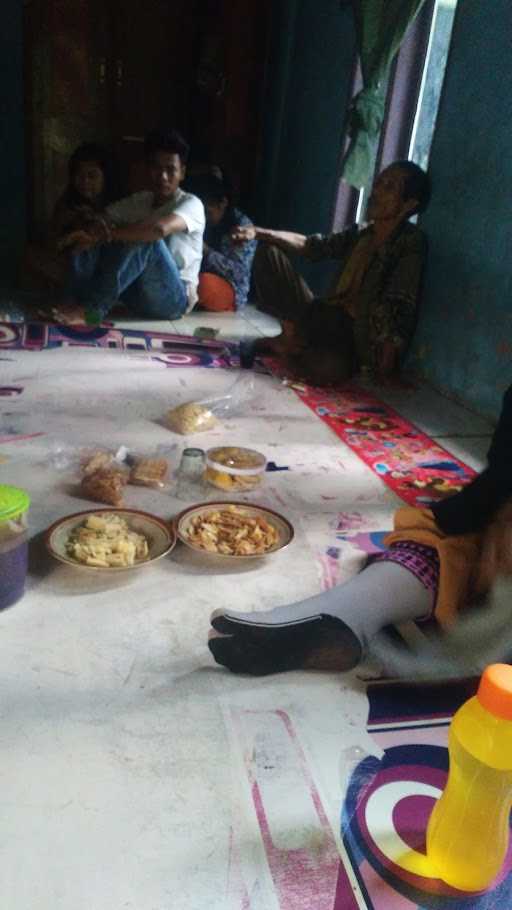 Warung Makan Bunderan 7