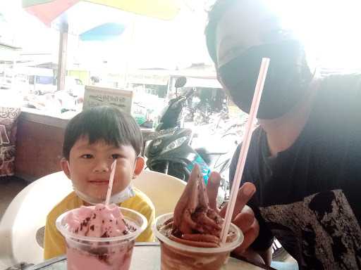 Family Ice Cream 3