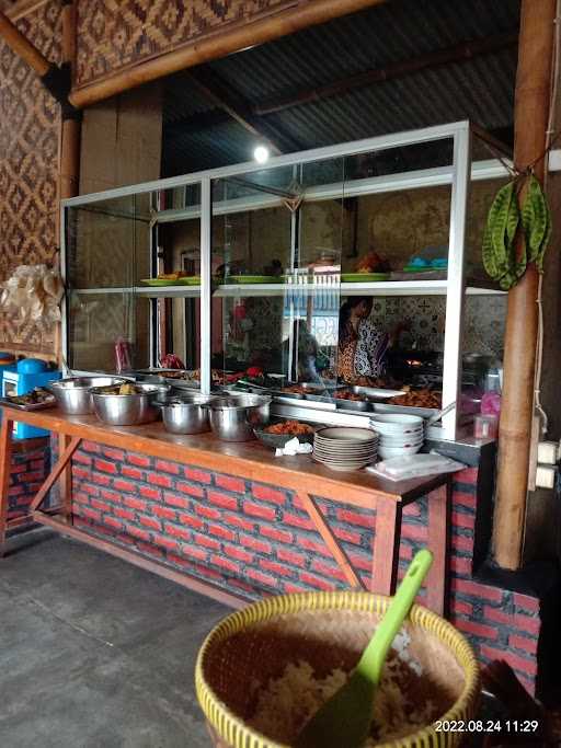 Rumah Makan Sunda 7