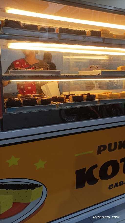 Pukis & Martabak Kotabaru Solo 6