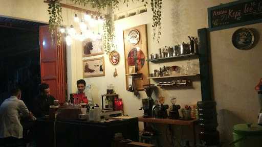 Kedai Kopi Koridor 9