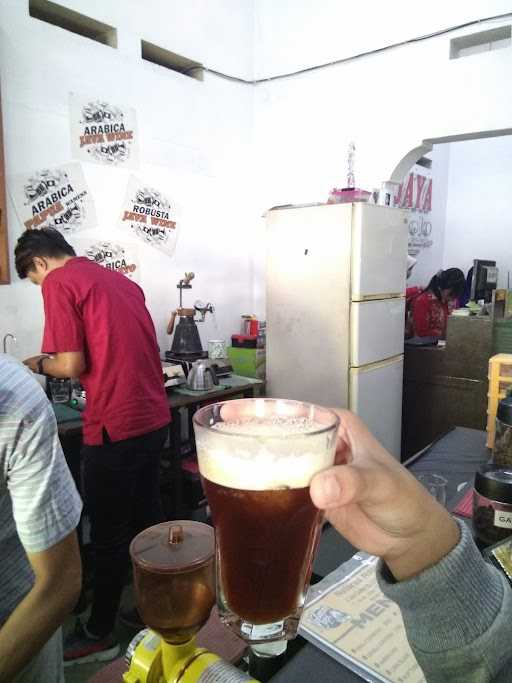 Nglaras Ngopi 9