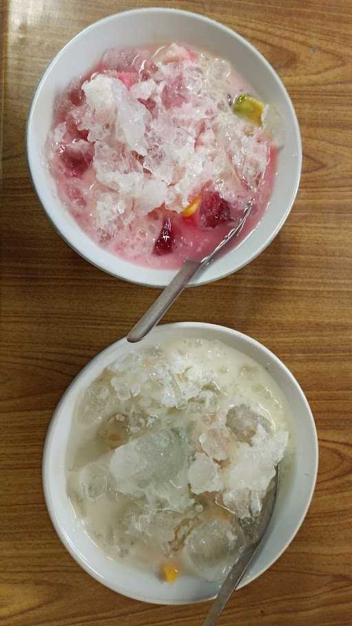 Bakso & Mie Ayam Es Buah Hari 8