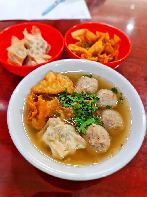 Bakso Rudi Singosaren 4