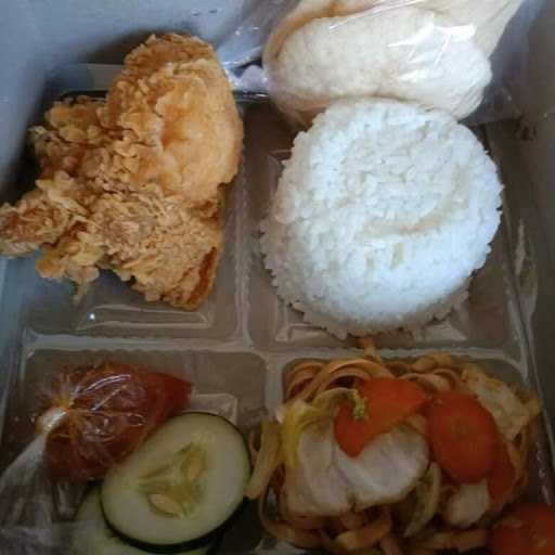 Eat-Eat Ayam Geprek 5