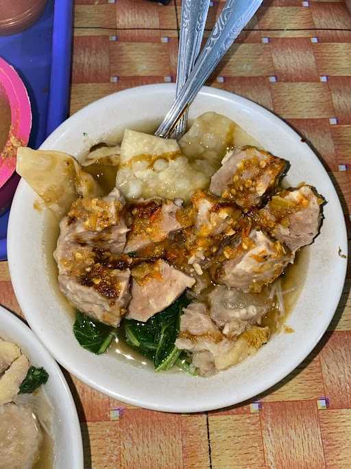 Mie Ayam & Bakso Pak Dhe 10