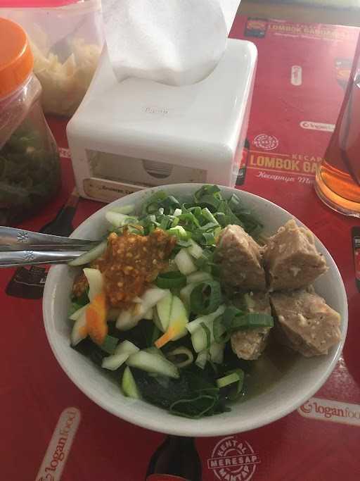 Mie Ayam & Bakso Pak Dhe 8