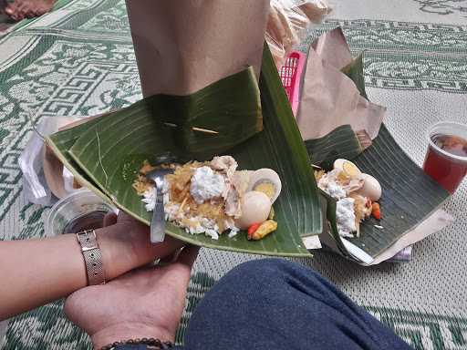 Nasi Liwet Mbah Hadi Dawung 4