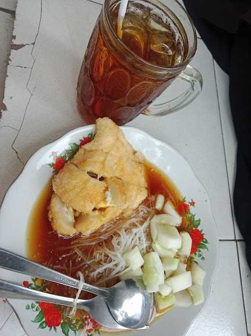 Pempek Belakang Matahari Singosaren 7