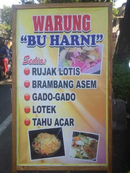 Warung Gado-Gado Bu Harni Joyotakan 3