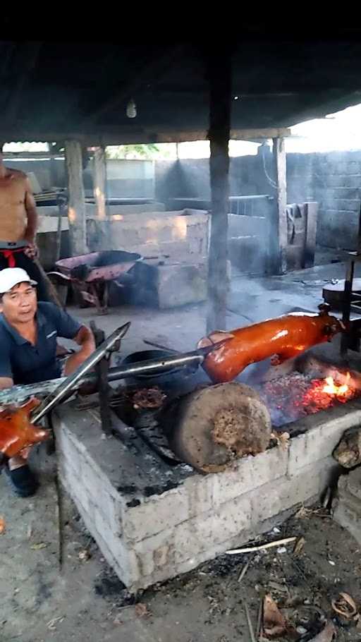 Warung Meilan Babi Guling 6