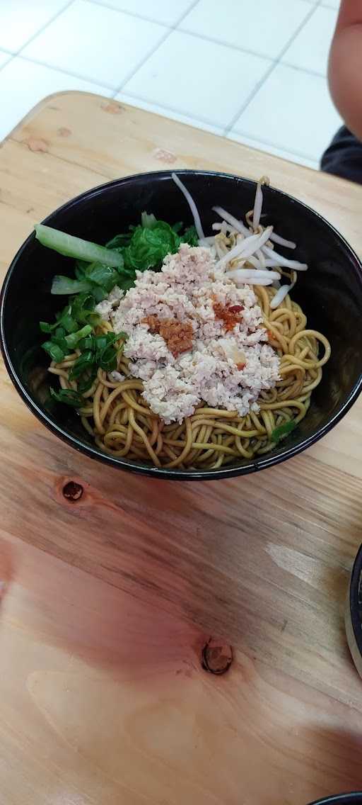 Mie Laji, Pasmod Bsd 3