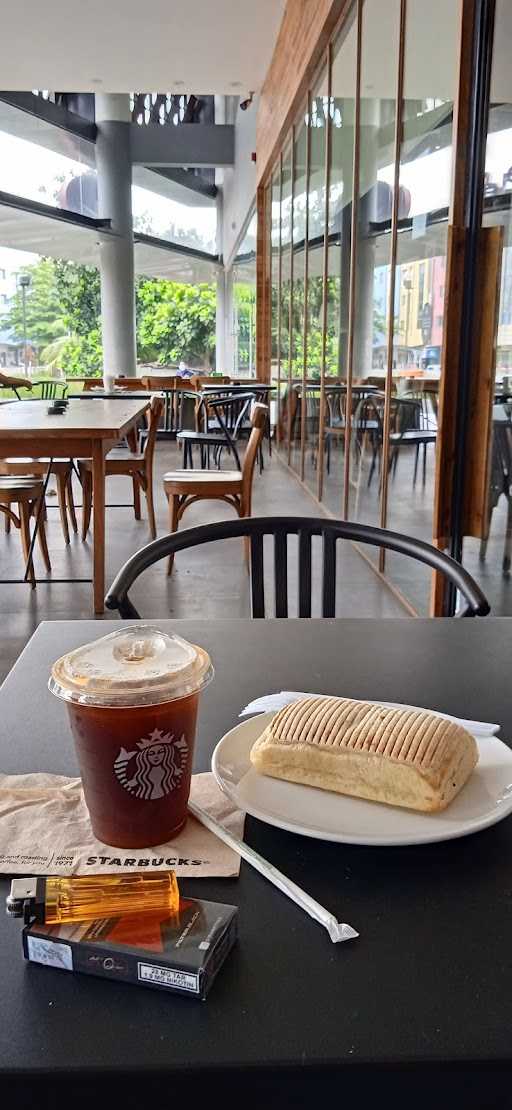 Starbucks - BSD 9