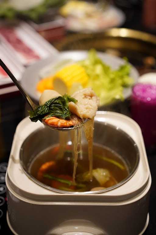 Hachi Grill The Breeze Bsd City 10