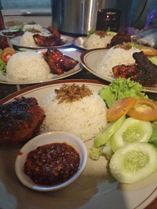 Ayam Bakar Bambu Hitam 4