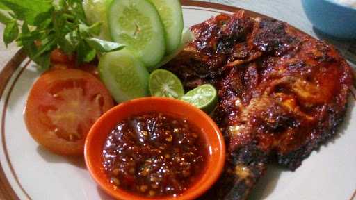 Ayam Bakar Bambu Hitam 2