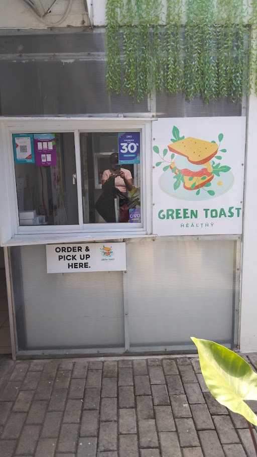 Green Toast 3