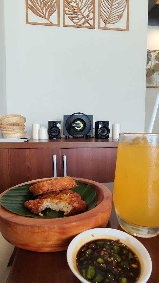 Nasi Uduk Jakarta (Naja) 1