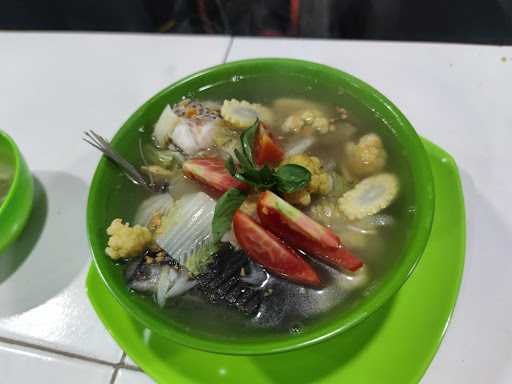 Pasir Putih Seafood 10