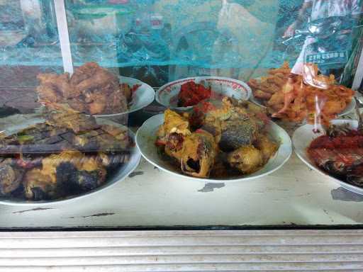 Warung Makan Mpo Kirok 1