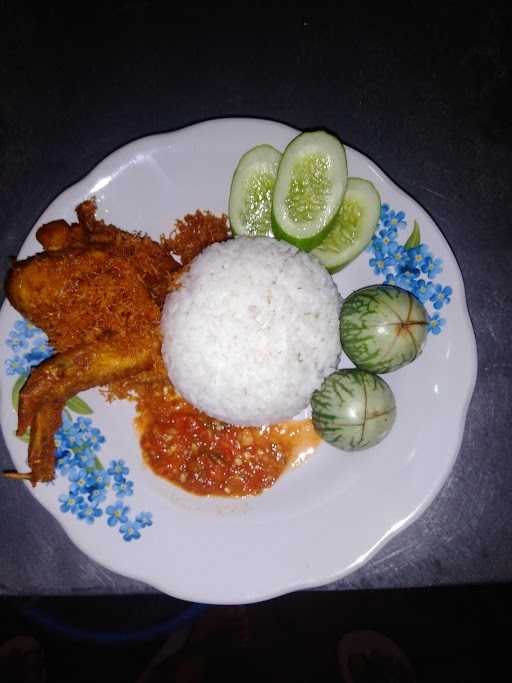 Warung Nasi Tina Cayank 7