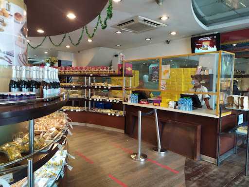 Aj Bakery & Cake 9