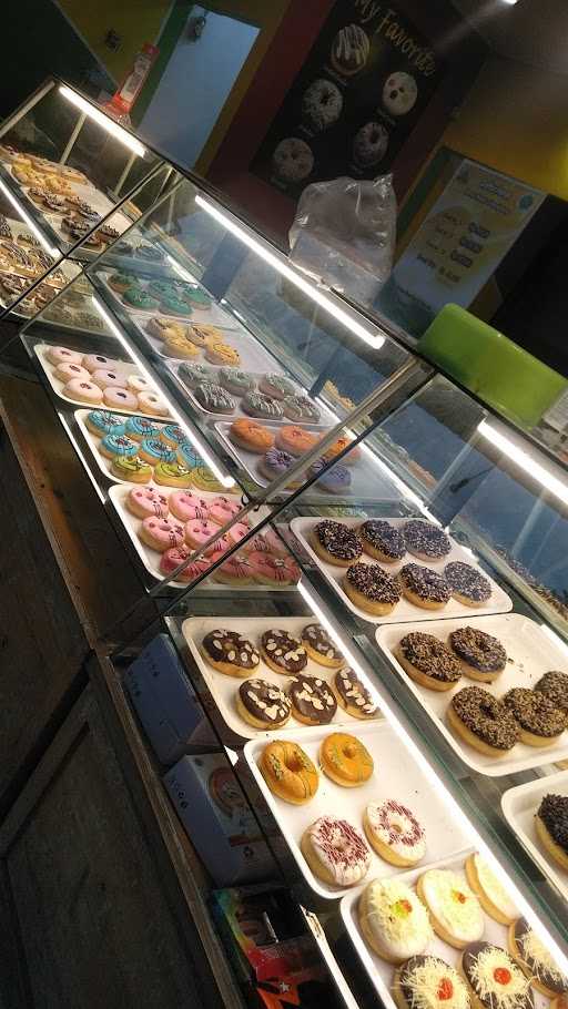 Donat Madu Lengkong - Tangerang Selatan 2