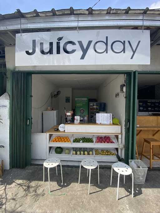 Juicyday - Villa Melati Mas 4