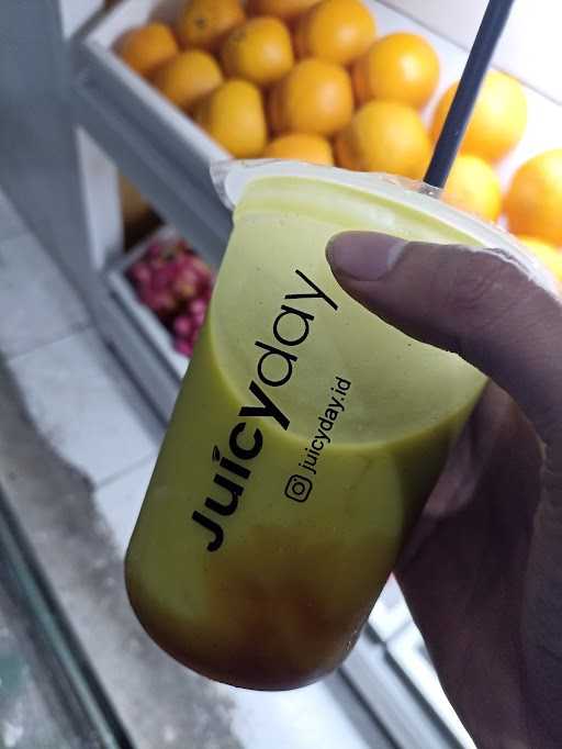 Juicyday - Villa Melati Mas 5