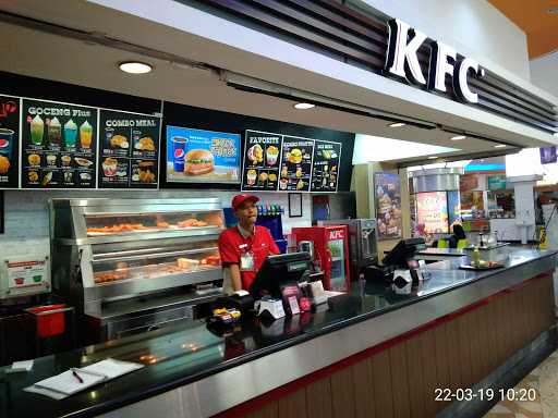 KFC - Mall WTC Matahari Serpong 6