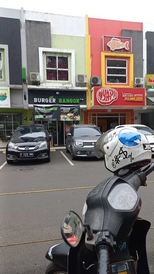 Burger Bangor - Pasar 8 3