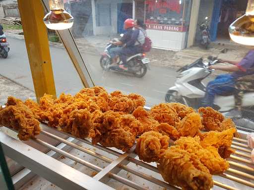 D'Fresto Fried Chicken Jelupang 4