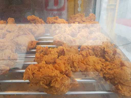 D'Fresto Fried Chicken Jelupang 2