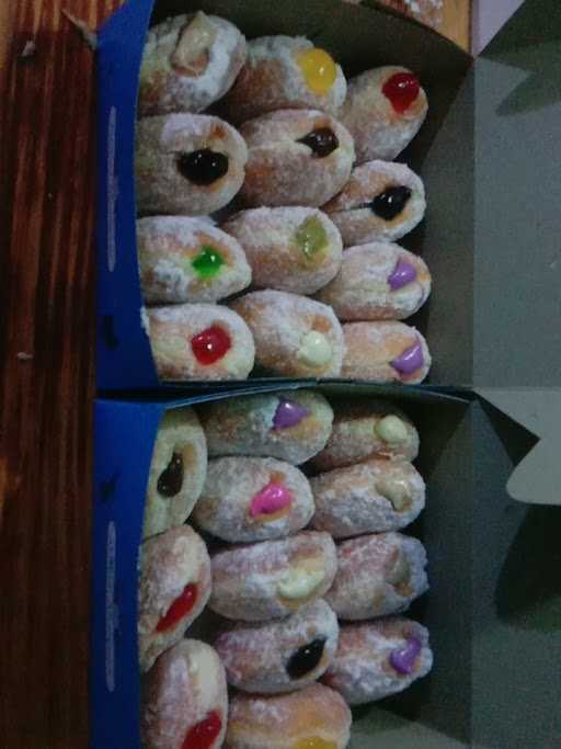 Donat Ibu Iis 5