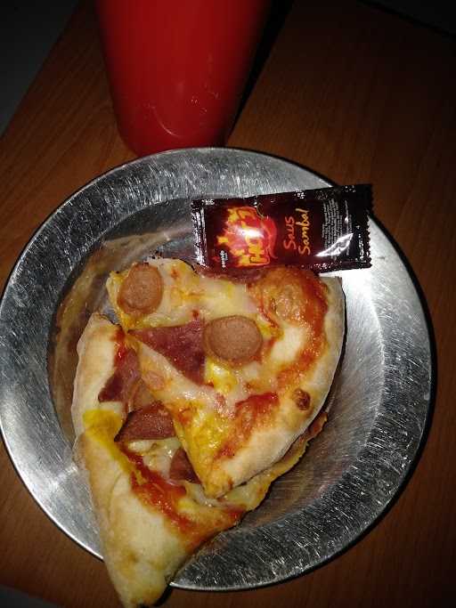 Et' Veteran Pizza Pondok Jagung 5