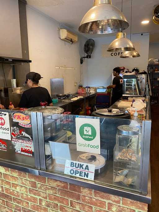 Istanbul Kebab Turki Graha Bintaro 10