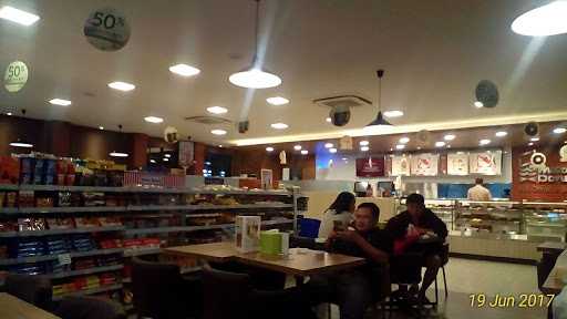 Mister Donut 10