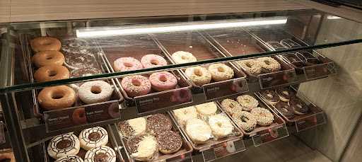 Mister Donut 8