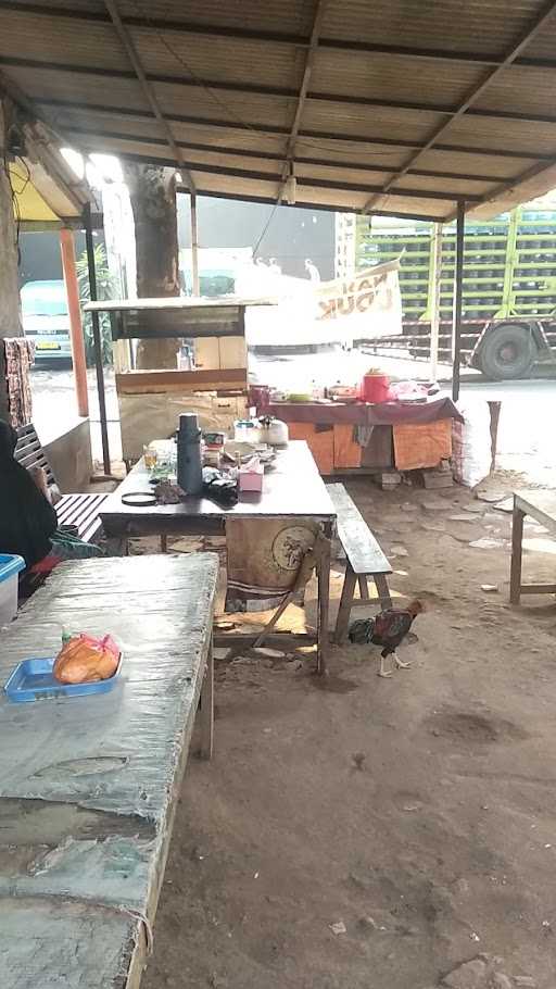 Nasi Uduk Hj. Namsih 1