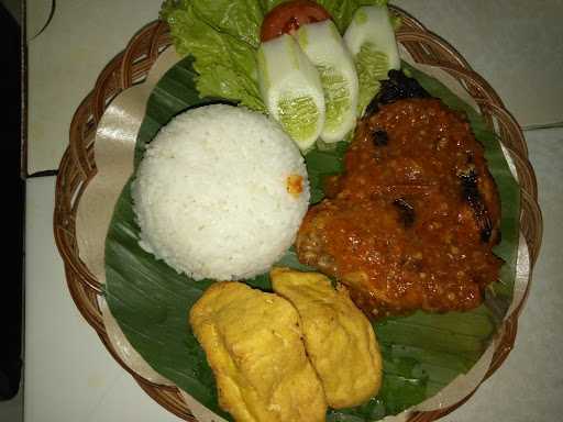 Pecel Madium 9